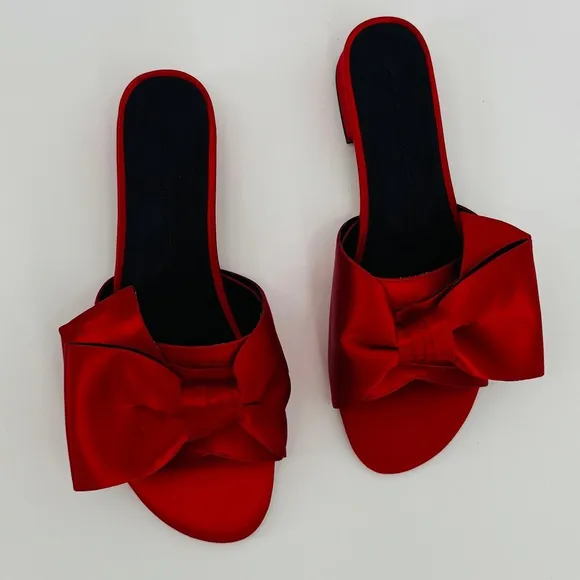Rebecca Minkoff Calista Red Bow Satin‎ Sandals Size 6 Kitten Heel Open Toe