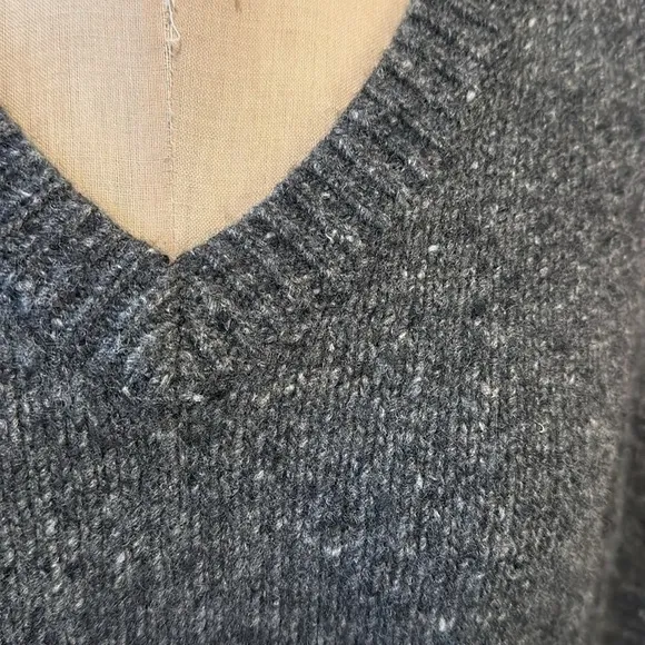 Rebecca Minkoff Heather Gray Wool Blend Cold Shoulder Sweater