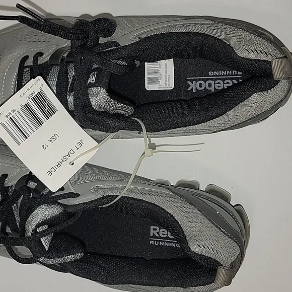REEBOK &quot;JET DASHRIDE&quot; mens running shoes, Solid gray Size 12.  NWT