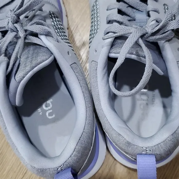 Reebok‎ Athletic Shoes