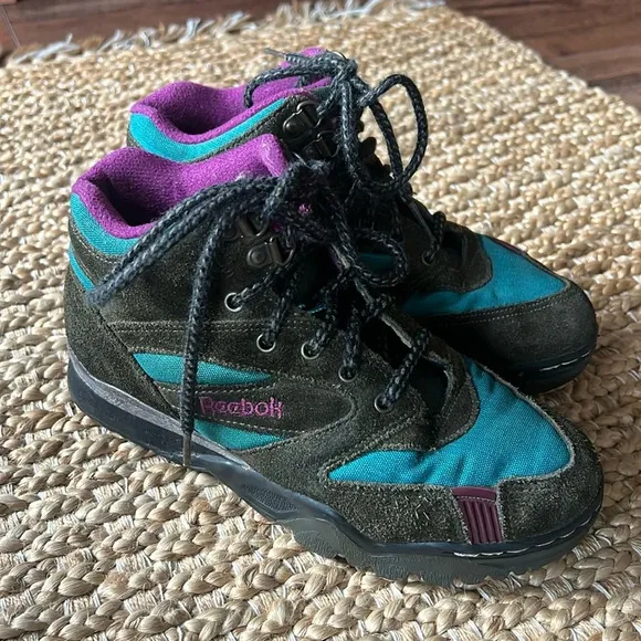 Reebok Vintage 90’s Kids Hiking Boots Suede Canvas Hunter Green Teal Purple sz3