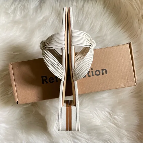 Reformation Peridot Mignon Knot Flat Leather Slide Slip On Sandals Off White W9