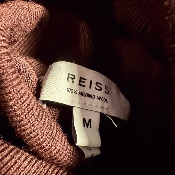 Reiss ‘Caine’ 100% Merino Wool Roll Neck Jumper in “Rust” Size Medium