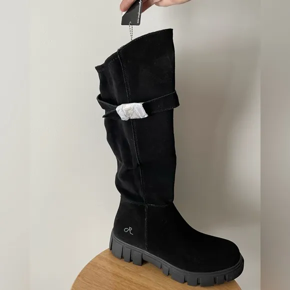 Religious Comfort Waterproof Black Suede Knee High Boots 8.5