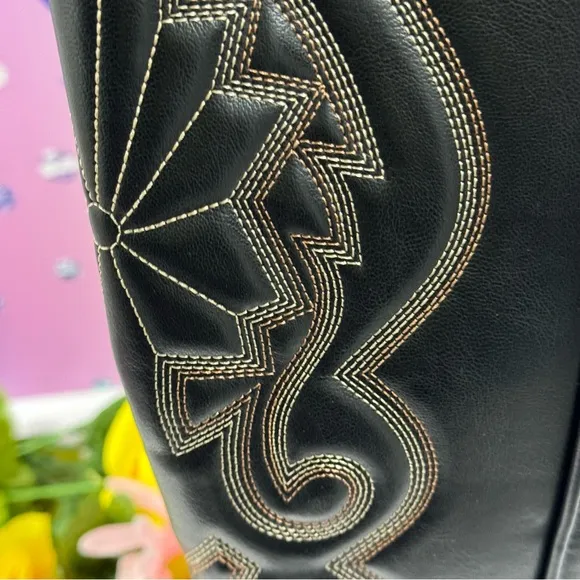 🤠RESTOCKED! EMBROIDERED WESTERN BOOTS