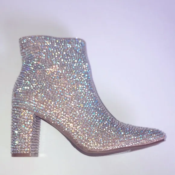 💖Restock💜New Sparkle Glam Gold Rhinestone Boots
