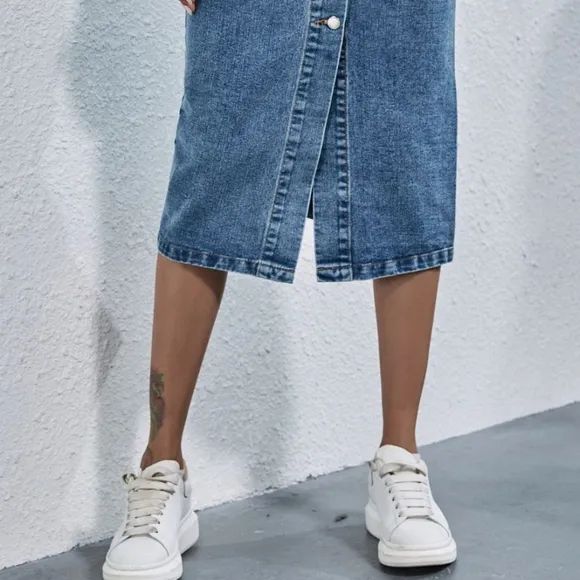 Retro High-Rise Waist Button Front Blue Jean Midi Denim Pocket Pencil Skirt