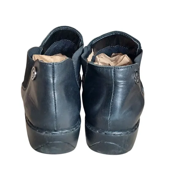 Rieker Black Leather Chelsea Ankle Boots Women's