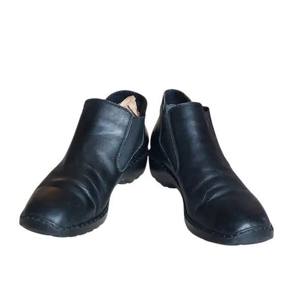 Rieker Black Leather Chelsea Ankle Boots Women's