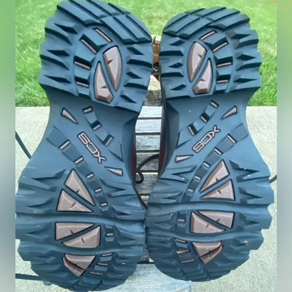 ROCKPORT COLD SPRINGS WATERPROOFELKHART BOOT. Size 7 pre owned