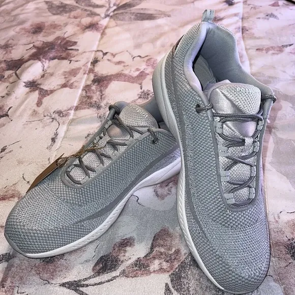 Romy Knit Eco Walking Shoes women Size 10
