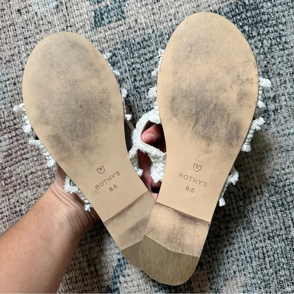 Rothy’s Slip On Cream Fringe Sandals sz 8.5