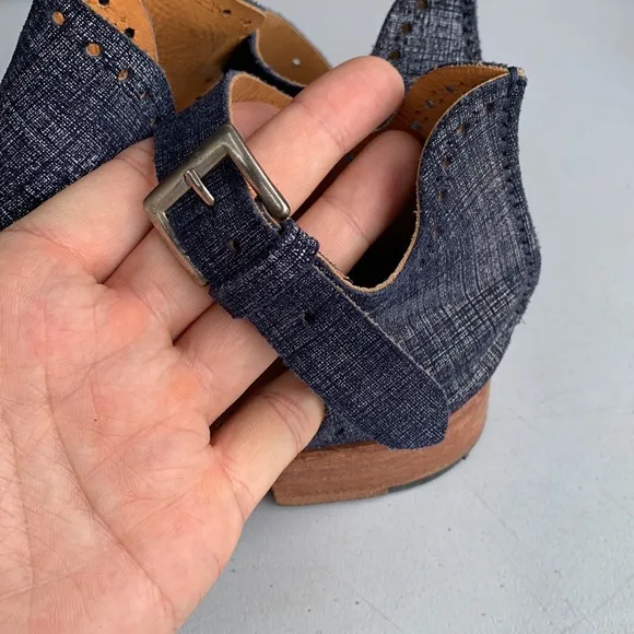 S274 The Office‎ of Angela Scott Mr. Ed Cutout Denim Suede Shoes Women’s Size 36