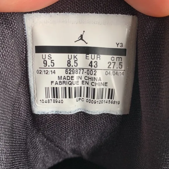 S38  2014 Nike Air Jordan Flight Mens Shoes Gray Black Red Men’s size 9.5‎