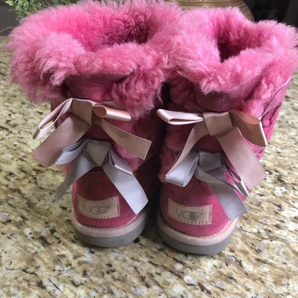 ‼️SALE‼️ Ugg Australia Bailey Bow II Pink Boot w/ Satin Bow