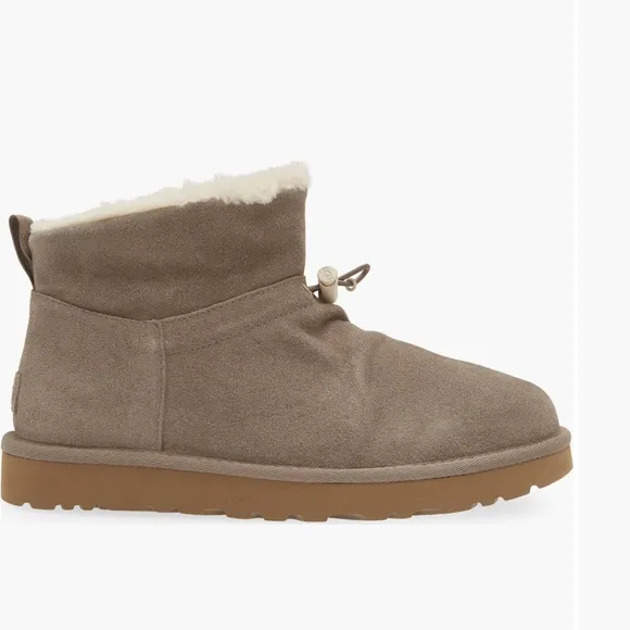 SALE UGG Classic Mini Toggler Smoke Plum Boots New
