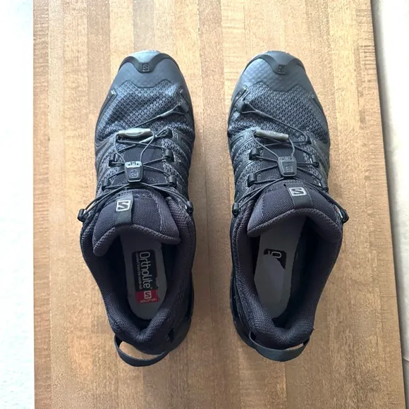 Salomon Men's Black Trail Running Shoes Size 10.5