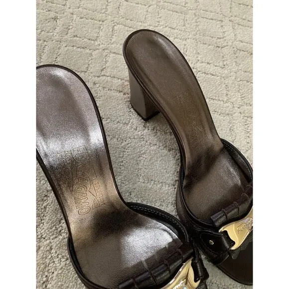 Salvatore‎ Ferragamo Brown/Metallic Grey Leather Fringe Slide Sandals Size 7