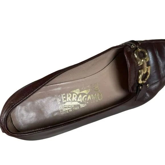 Salvatore Ferragamo Women's Brown Loafer‎ Gancini Shoes Sz 6 B Made in Italy