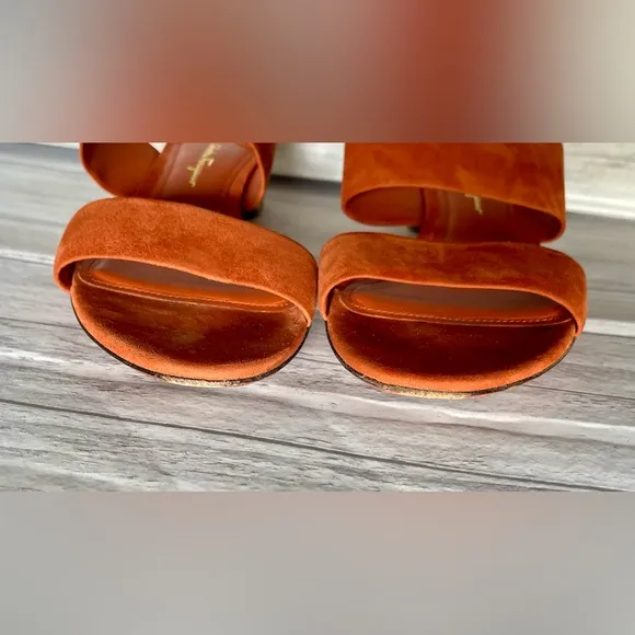 SALVATORE FERRAGANO Belluno Suede Sandals 8.5
