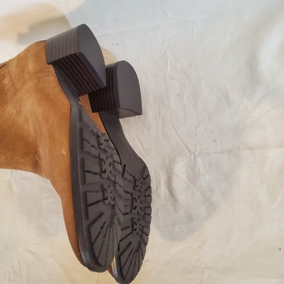 Sam Edelman Kaiti Chelsea Boots Women’s 7.5 Brown Suede Block Heel New
