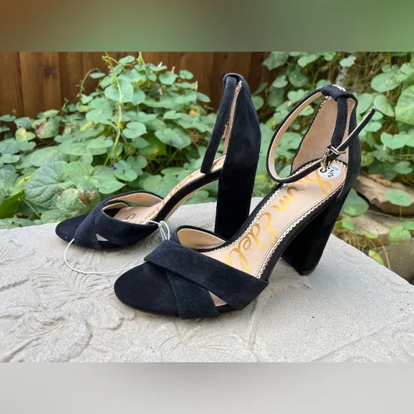 Sam Edelman Yancy Block Heel Ankle Strap Sandals Black Suede Size 6.5 NWOB