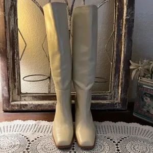 Sam Edlelman Leather Upper Boots , Knee Boots , Size 11 , Cream Co…