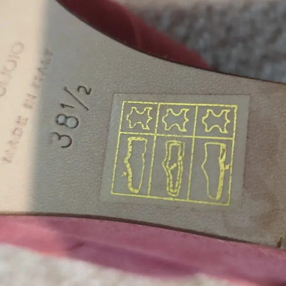 Sandals by Creators of Habit Kiera Azalea Suede w/Dust Bag