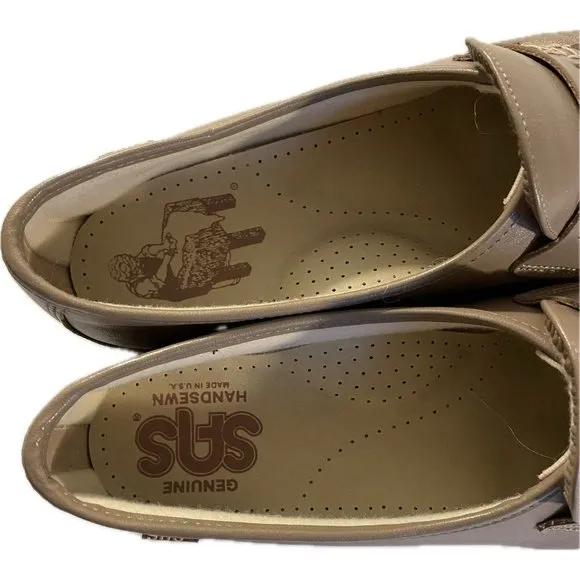 SAS Shoes Womens 10 M Casual Comfort Slip On Moccasin Loafers Beige Leather
