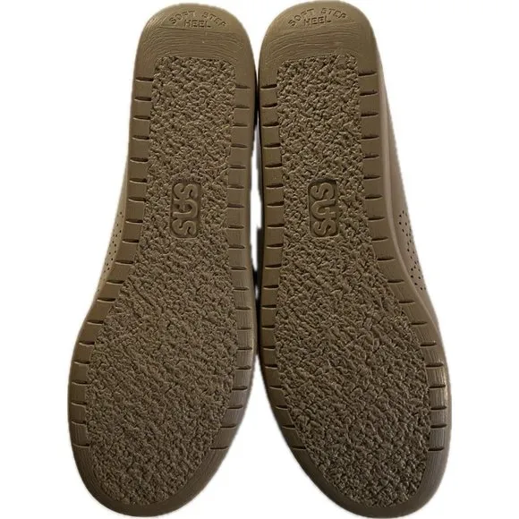 SAS Shoes Womens 10 M Casual Comfort Slip On Moccasin Loafers Beige Leather