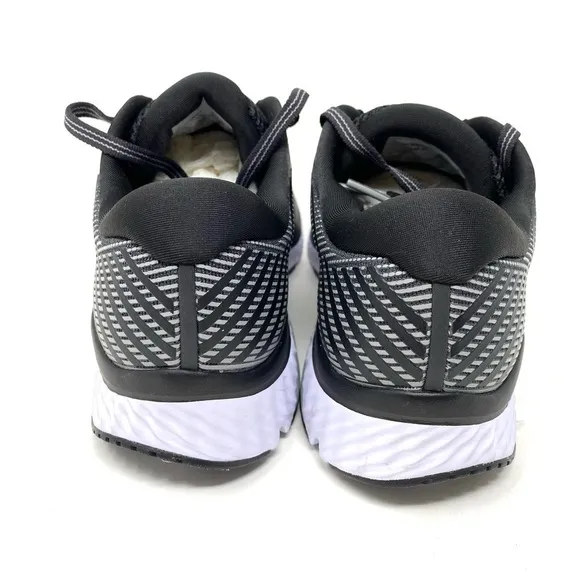 Saucony Guide 13 black white running shoes