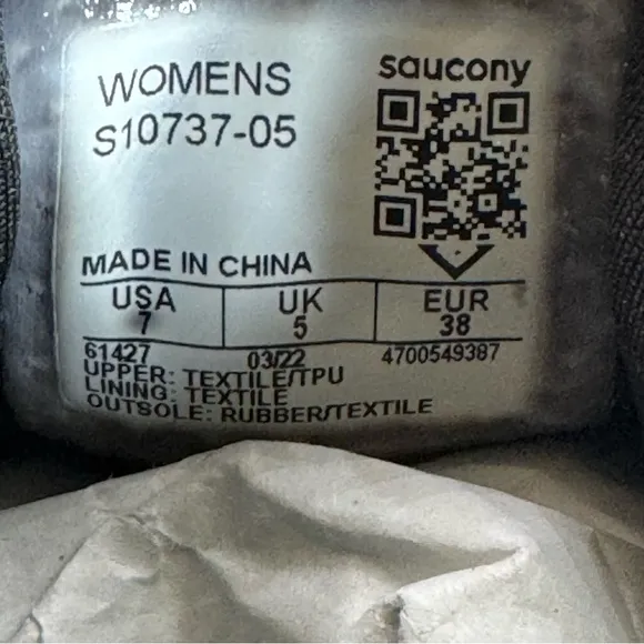 Saucony Peregrine 12 Black Running Shoes S10737-05 Women’s Size 7