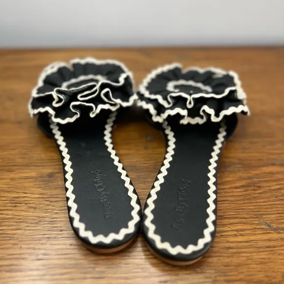 See By Chloe Size 36 • Black Flower Slip On Sandals Slides.