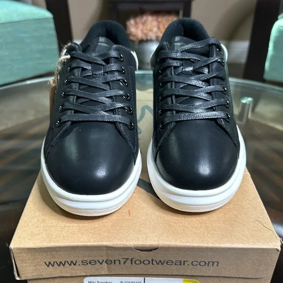 Seven7 Womens Sz 9 l Blk Snake White Sole Casual Shoes Miki Sneaker