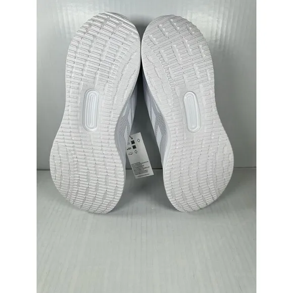 Size 10 Men’s adidas Runfalcon 5 Athletic Running Shoes White IH7757 NEW