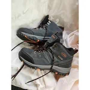 Skechers Hiking Boots RELMENT PELMO Relaxed Fit Waterproof Leather Size 8.5