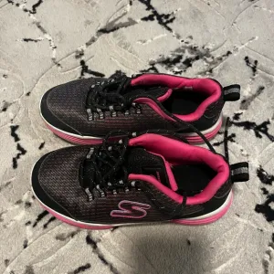 Skechers kid shoes