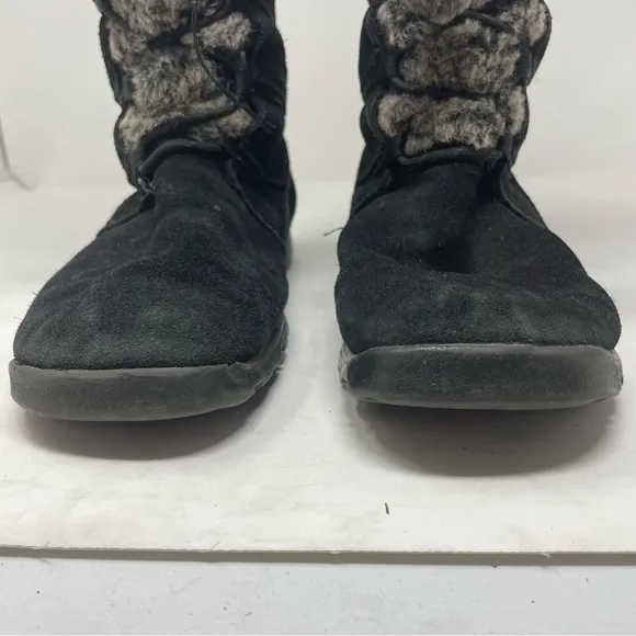 Skechers Winter Boots Leather Lace Up Faux Fur Black sz 9