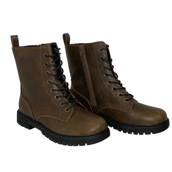 SO Reindeer Women's Combat Boots Brown 9.5 New in Box