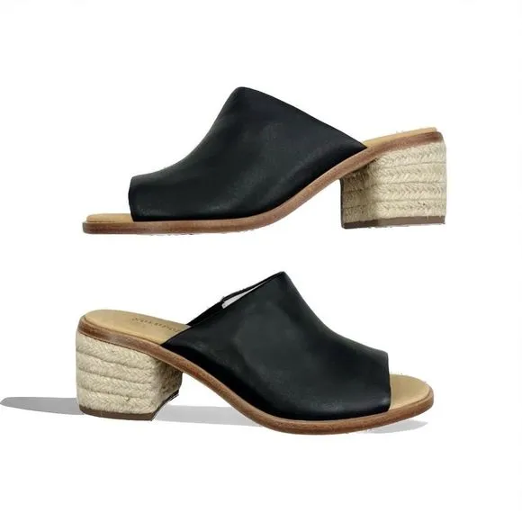Soludos Capri Leather Mule Sandals in Black