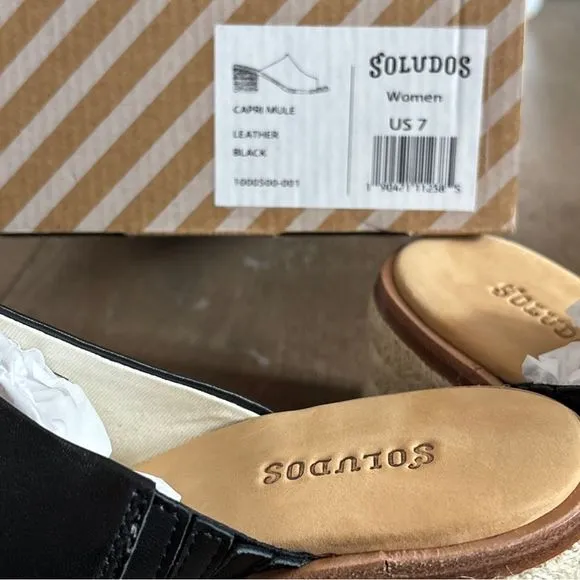 Soludos Capri Leather Mule Sandals in Black