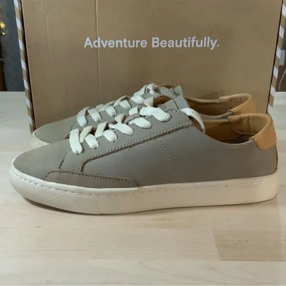 Soludos Ibiza Classic Sneakers NIB Light Grey Leather Shoes Size 5