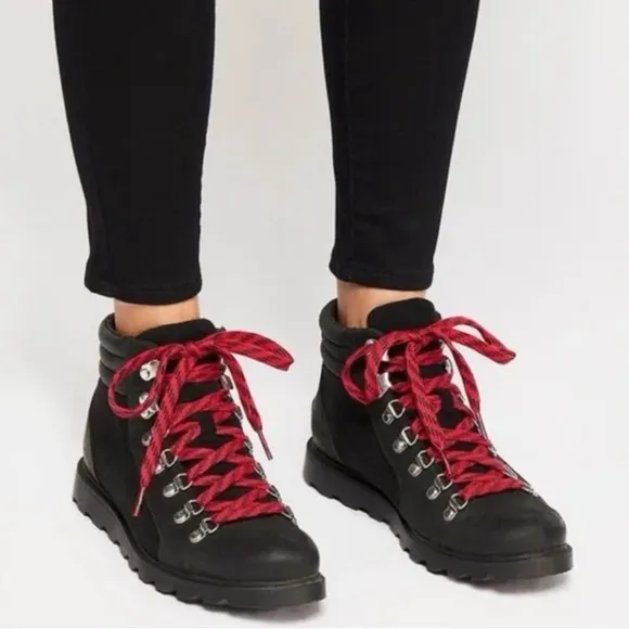 SOREL Ainsley Conquest Waterproof Leather Ankle Hiking Boots Black Size 8