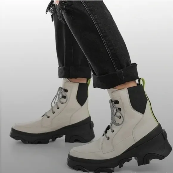 SOREL BREX LEATHER WATERPROOF ANKLE BOOTS SIZE 8.5