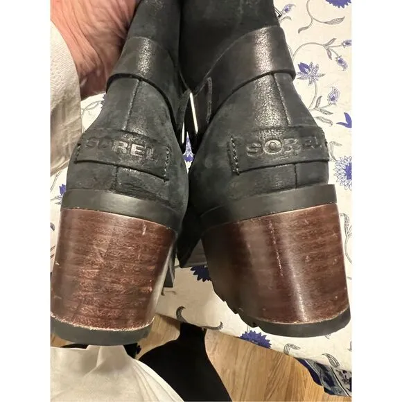 Sorel Cate Side Zip Black Waterproof Leather Booties W/Strap Size 38.5 7.5