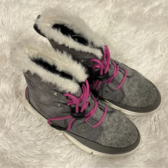 Sorel Children's Explorer Lace-Up Waterproof Cold-Weather Boots Size 2