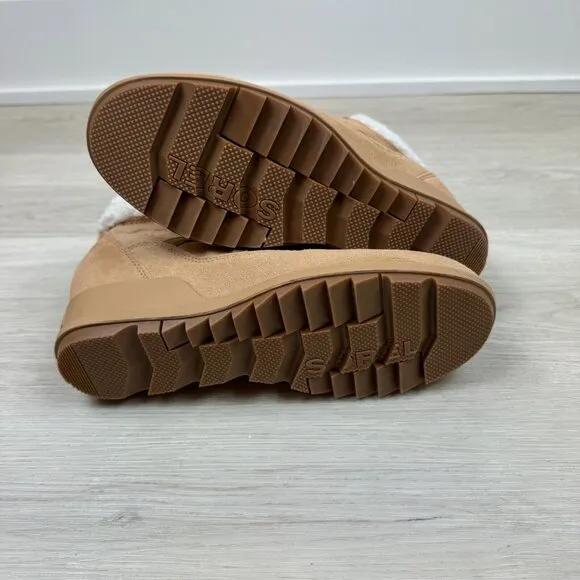 Sorel Evie Cozy Lace Bootie Womens 9.5 Tan Tawny Buff/Wood