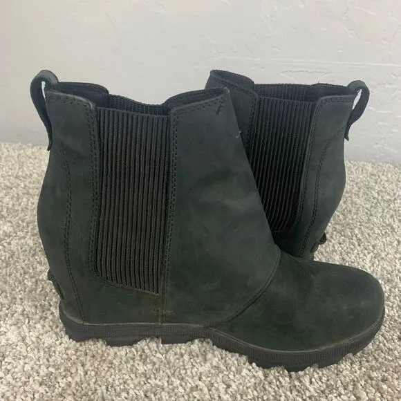 Sorel Joan of Arctic Bootie Womens Size 8 Black Chelsea Suede Wedge Boots
