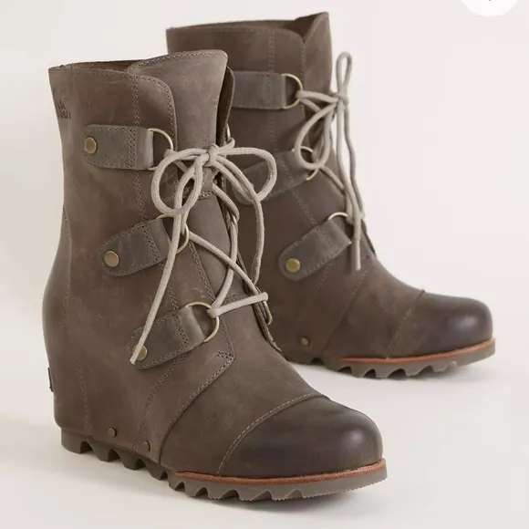 Sorel Joan of Arctic Leather Wedge Boot Tobacco Brown Leather Lace-Up Size 6.5