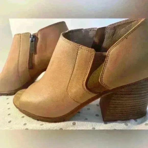 Sorel leather Ankle Boots